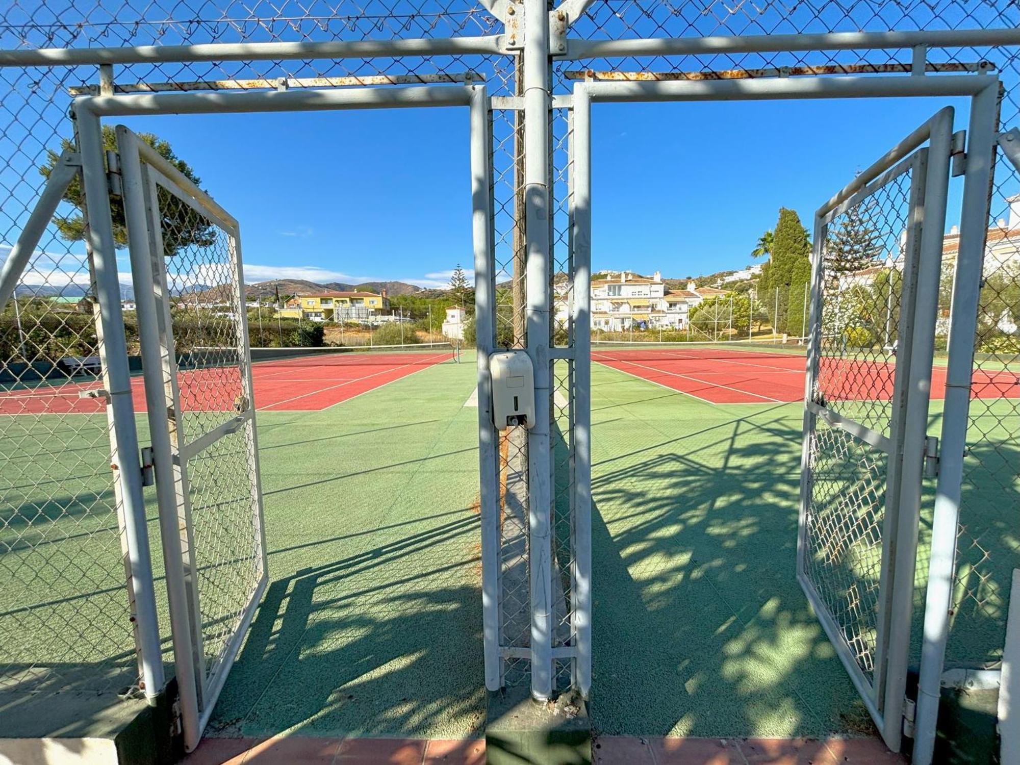 Evans Realty Bb Adosado & Piscina & Tenis & Jardines Torrox Exterior photo